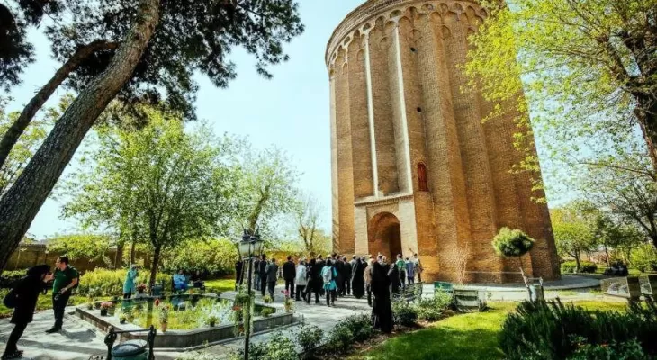 برج طغرل، شاهکار معماری سلجوقیان