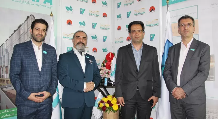 حضور مهندس بابک محقق هیات مدیره شرکت فراوری و ابنیه در غرفه اخبار ساخته‌ها، نمایشگاه صنعت ساختمان تهران 1401