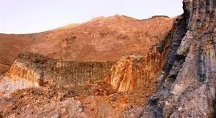 بیش از نیمی از طلای کشور در استان کردستان است