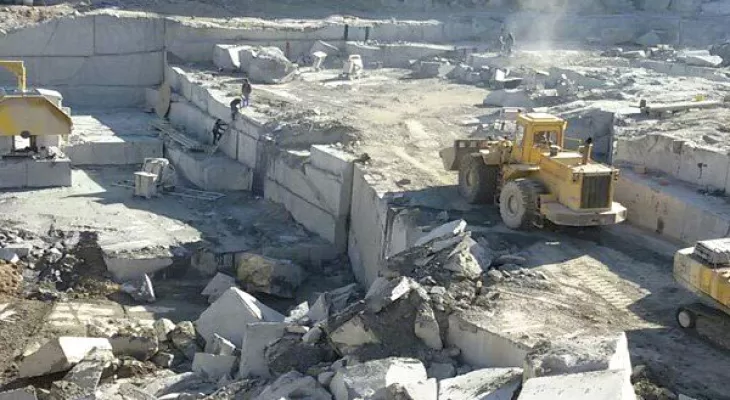 تعطیلی موقت برخی معادن در استان سمنان