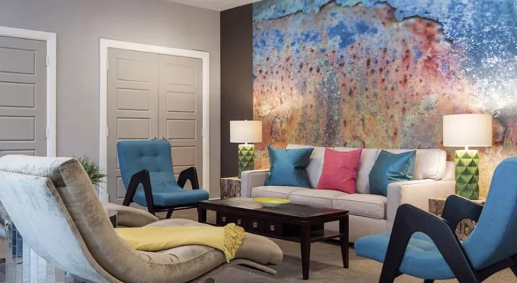 مقایسه کاغذ دیواری و رنگ