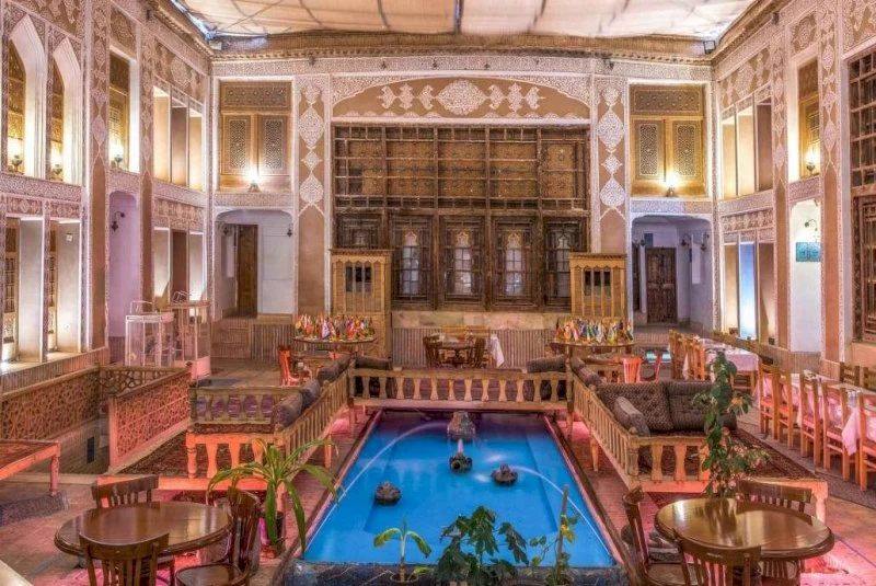 صدور ۳۶۷ موافقت اصولی برای پروژه‌های سرمایه‌گذاری گردشگری یزد