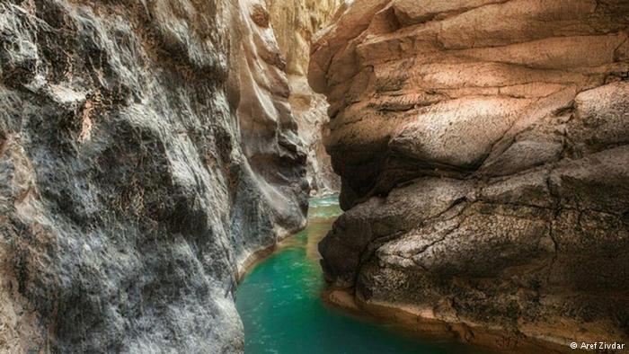 تنگه هلت با طبیعتی بکر در استان لرستان  + تصاویر