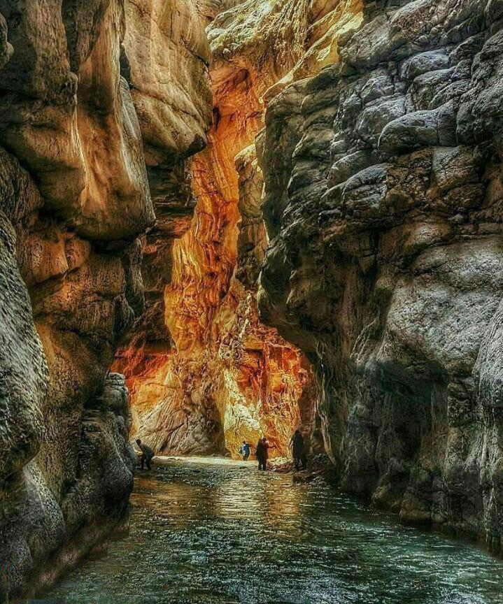 تنگه هلت با طبیعتی بکر در استان لرستان  + تصاویر