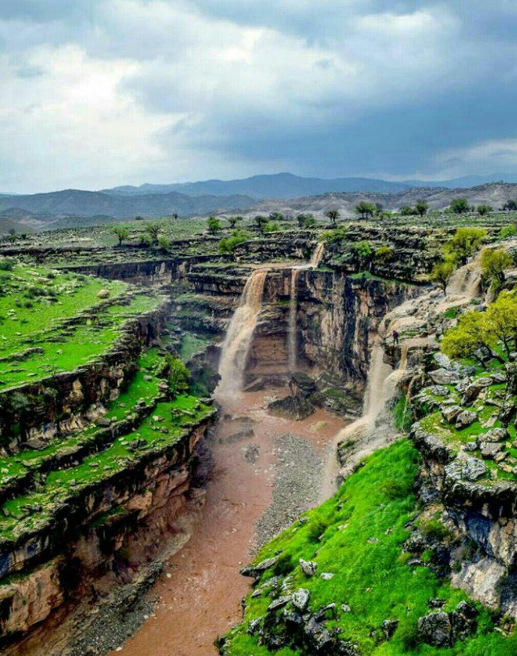 دره شیرز کجاست؟