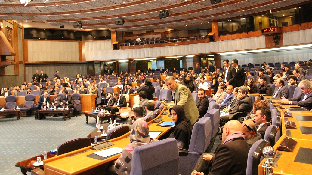 تصاویر نخستین گردهمایی طراحان،سازندگان و تولید کنندگان و صادرکنندگان صنعت ساختمان