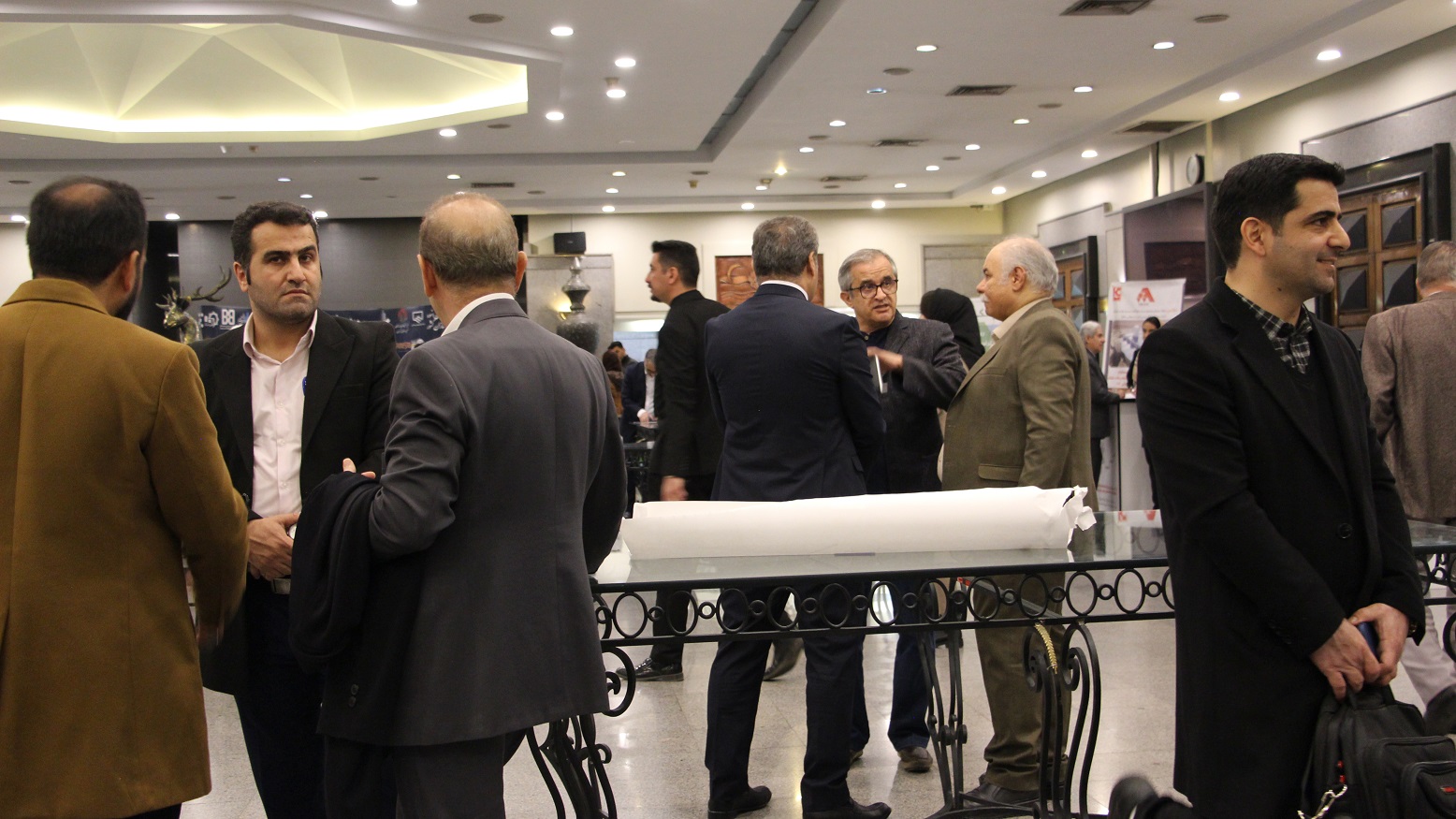 تصاویر نخستین گردهمایی طراحان،سازندگان و تولید کنندگان و صادرکنندگان صنعت ساختمان