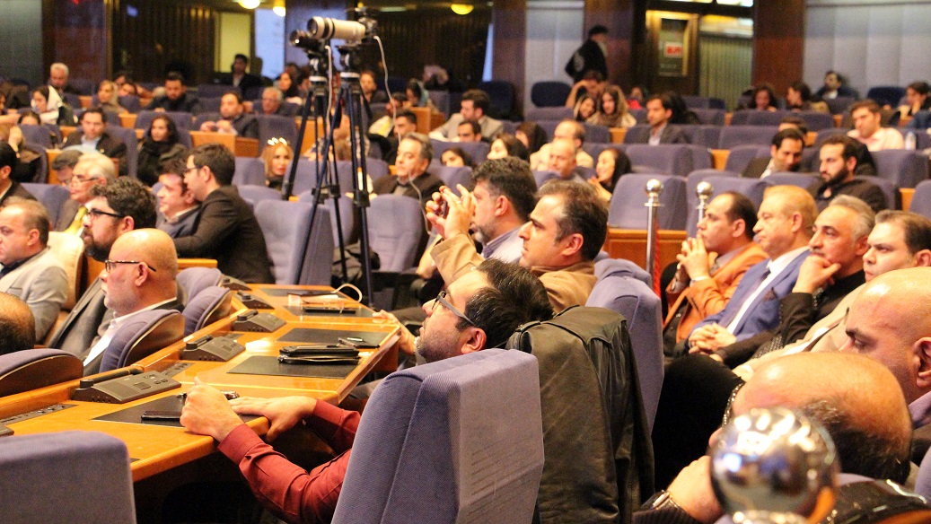 تصاویر نخستین گردهمایی طراحان،سازندگان و تولید کنندگان و صادرکنندگان صنعت ساختمان