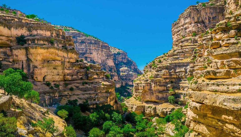 دره شیرز کجاست؟