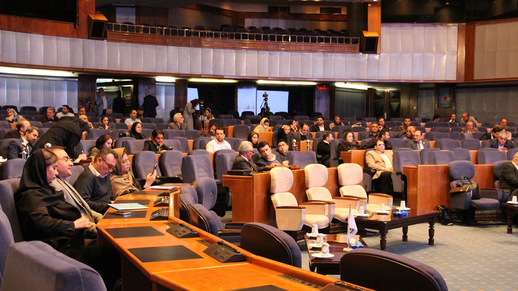 تصاویر نخستین گردهمایی طراحان،سازندگان و تولید کنندگان و صادرکنندگان صنعت ساختمان