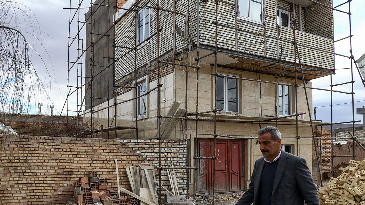 ساخت و تعمیر ۱۸۶۰۴ واحد مسکونی زلزله خوی