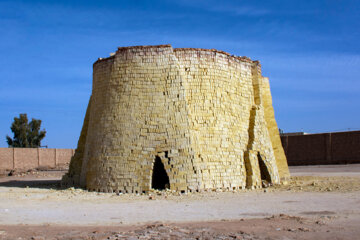 تصاویری زیبا از آجر پزی سنتی در ایران