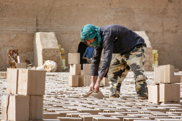 تصاویری زیبا از آجر پزی سنتی در ایران