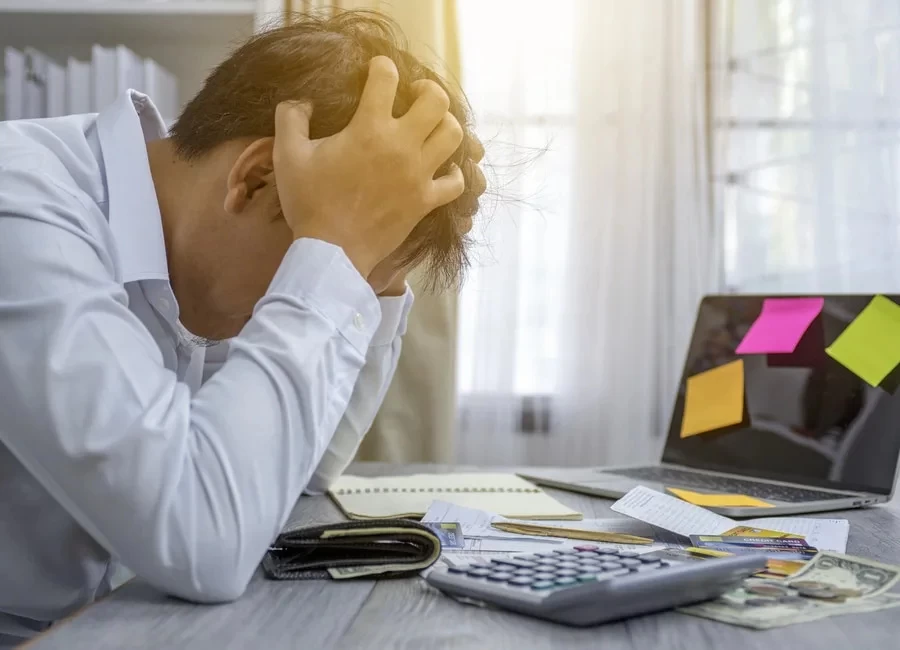 کارآفرینان دچار فرسودگی شغلی می‌شوند یا کارمندان؟