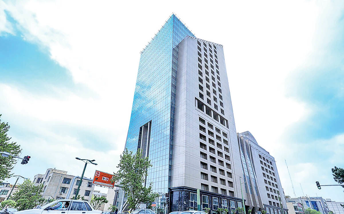 واکاوی رفتار ضد‌ و نقیض ناظر بورس!