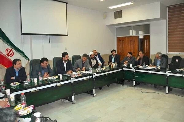 تعیین تکلیف اراضی طرح نهضت ملی مسکن شهرستان نطنز و نحوه ساخت و ساز آن