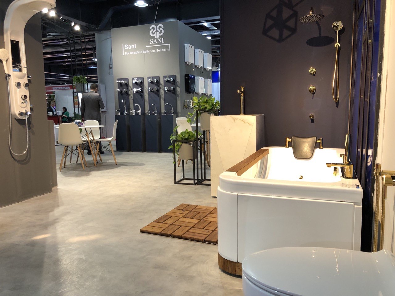 آغاز به کار بیستمین نمایشگاه صنایع و تجهیزات آشپزخانه،حمام و استخر