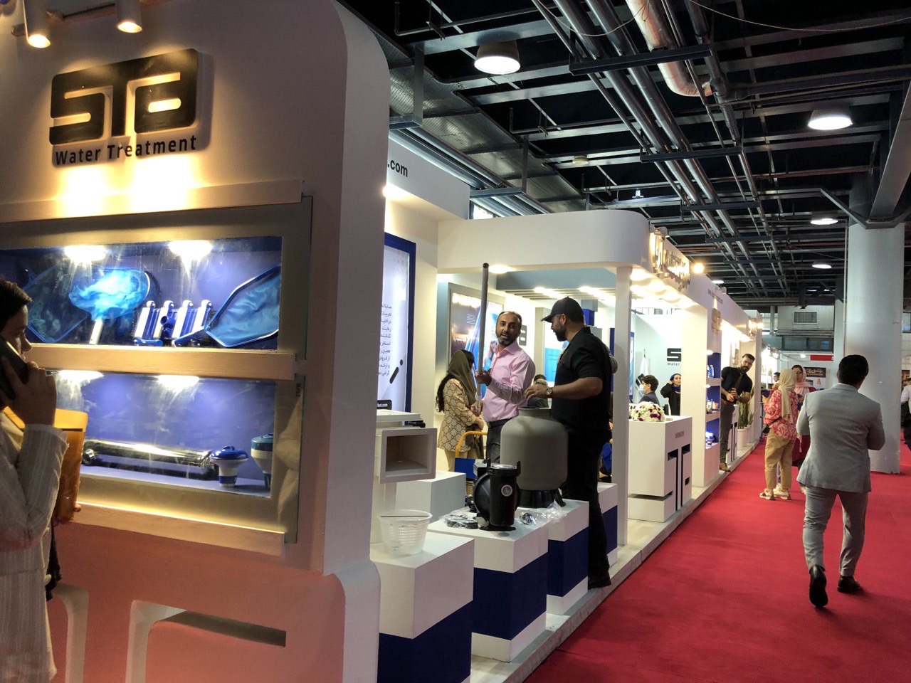 آغاز به کار بیستمین نمایشگاه صنایع و تجهیزات آشپزخانه،حمام و استخر