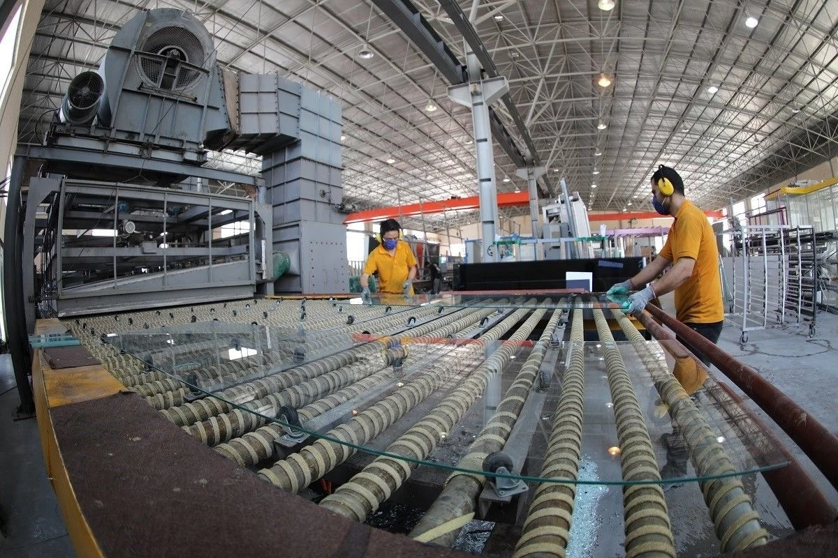 امسال؛ تولید بیش از ۳ میلیون تن شیشه در کشور