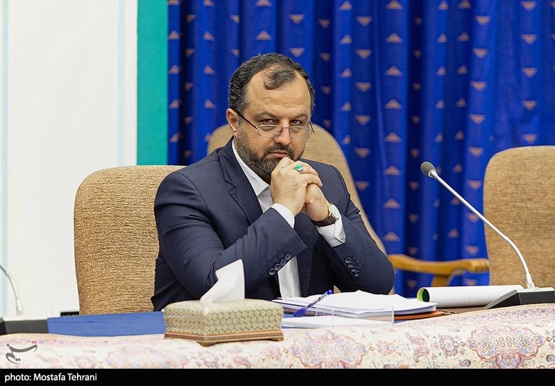 درخواست مدارک اضافی برای مجوز کسب و کار، جرم محسوب می‌شود