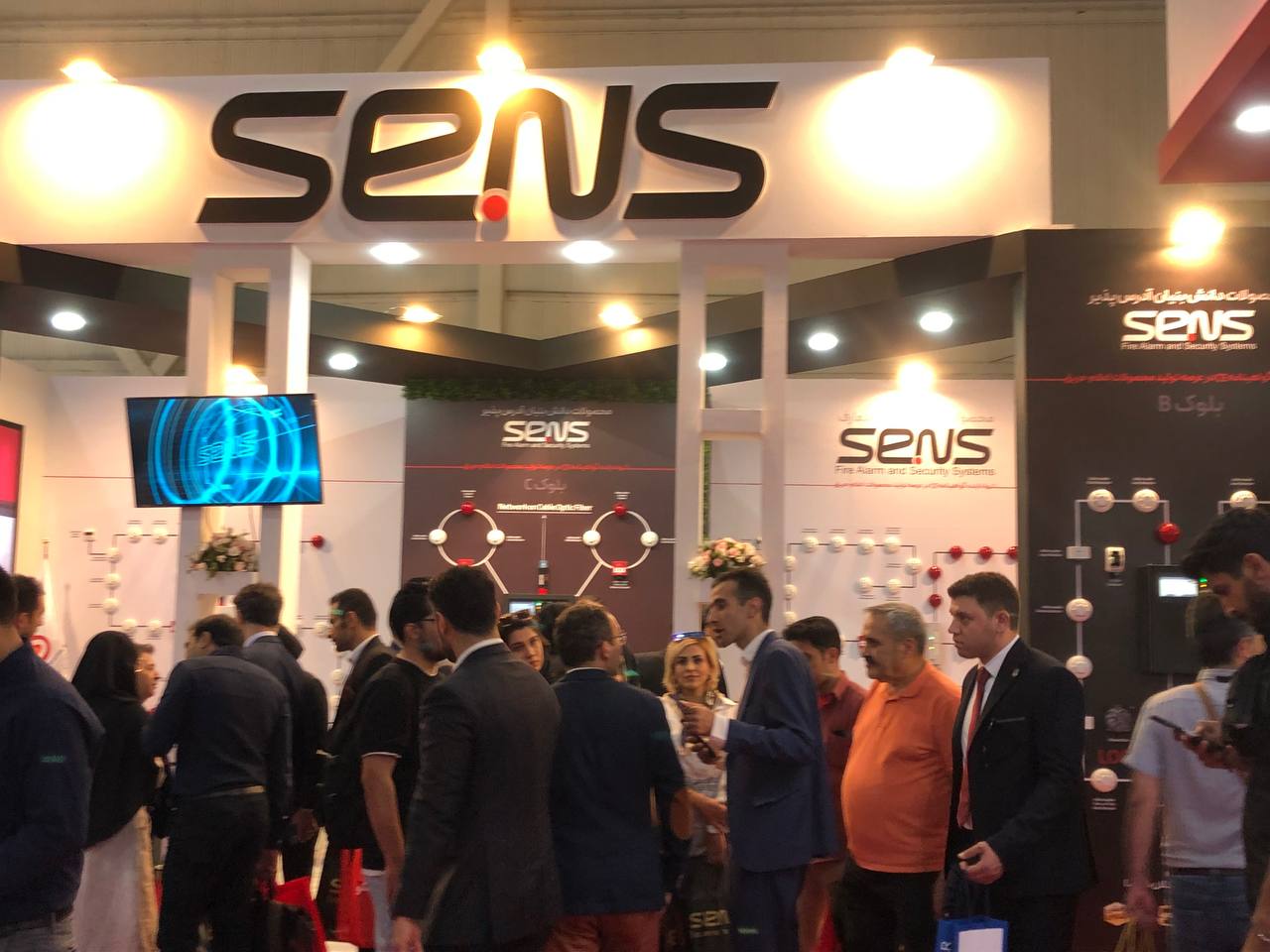 آغاز رقابت شرکت های ایرانی در بیست و سومین نمایشگاه صنعت ساختمان + تصاویر