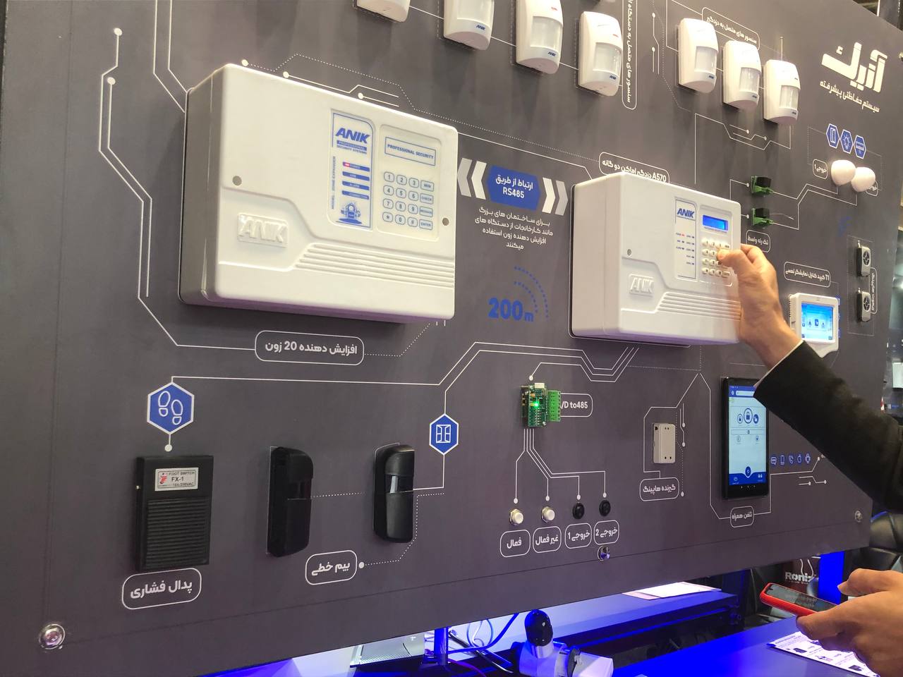 آغاز رقابت شرکت های ایرانی در بیست و سومین نمایشگاه صنعت ساختمان + تصاویر