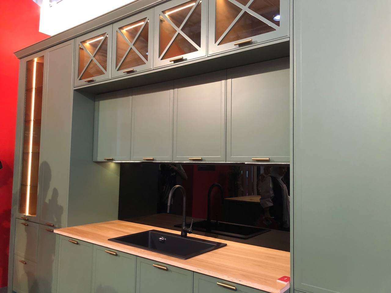 آغاز رقابت شرکت های ایرانی در بیست و سومین نمایشگاه صنعت ساختمان + تصاویر