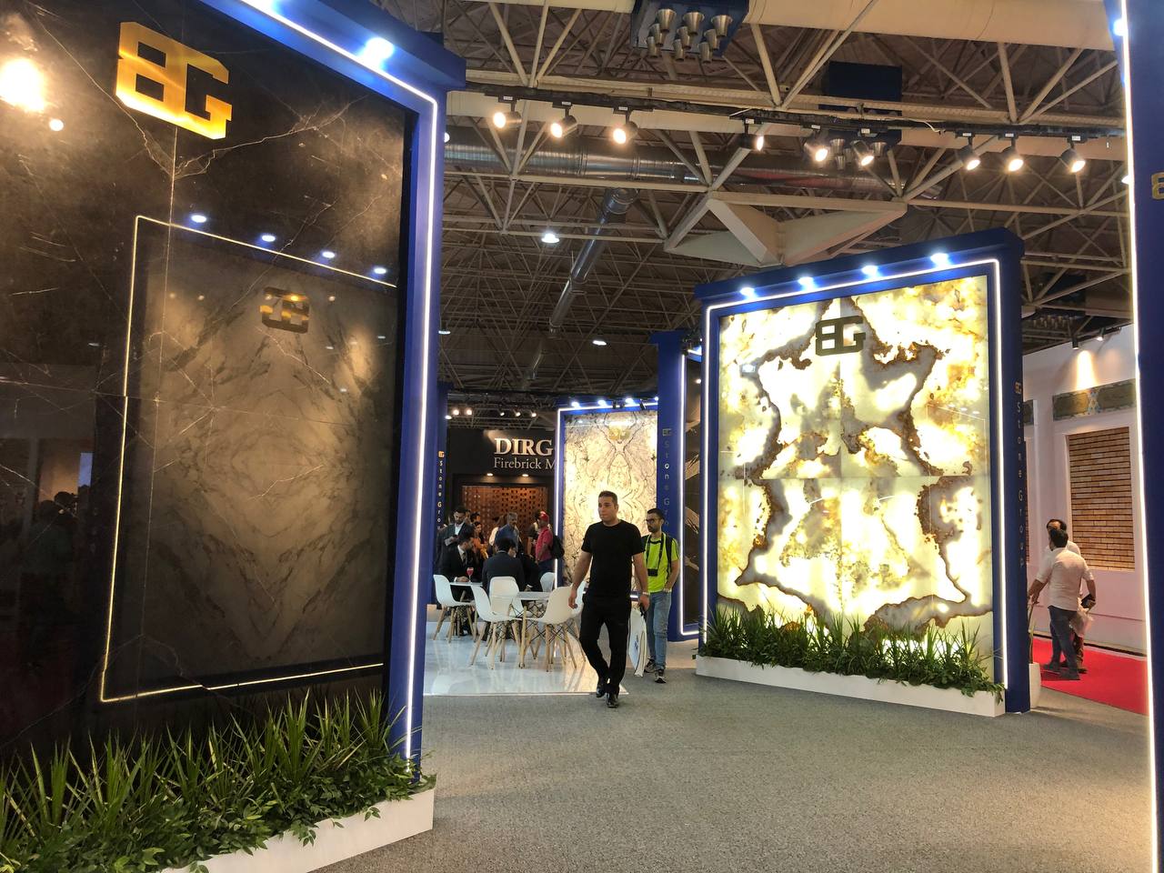 آغاز رقابت شرکت های ایرانی در بیست و سومین نمایشگاه صنعت ساختمان + تصاویر