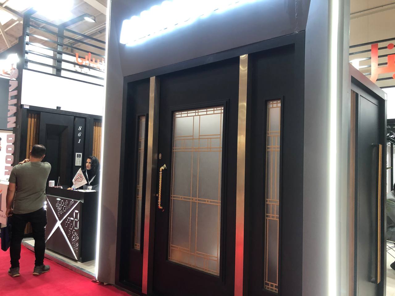 آغاز رقابت شرکت های ایرانی در بیست و سومین نمایشگاه صنعت ساختمان + تصاویر