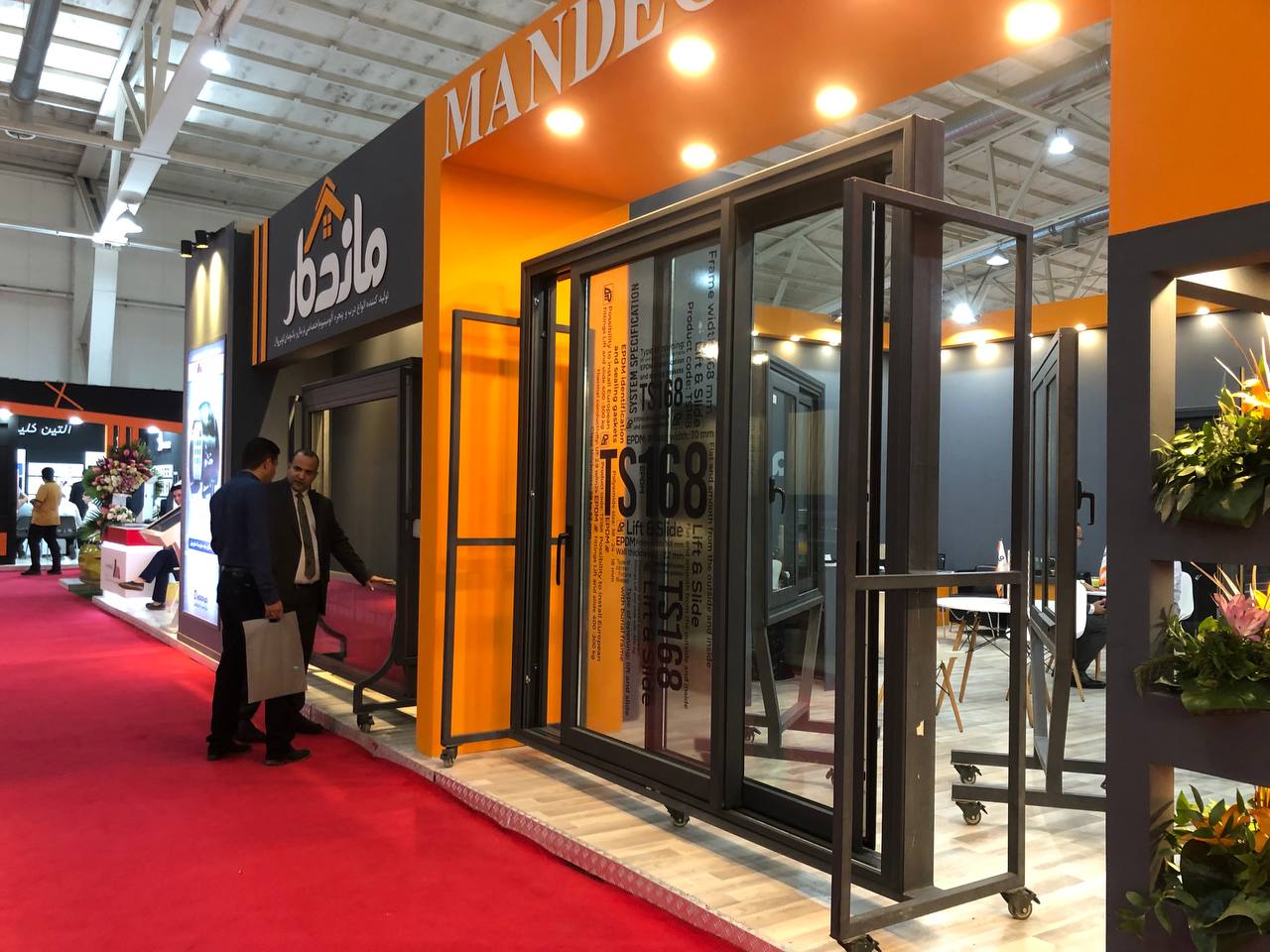 آغاز رقابت شرکت های ایرانی در بیست و سومین نمایشگاه صنعت ساختمان + تصاویر