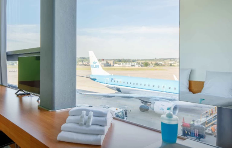 هتل فرودگاهی شهر مشهد