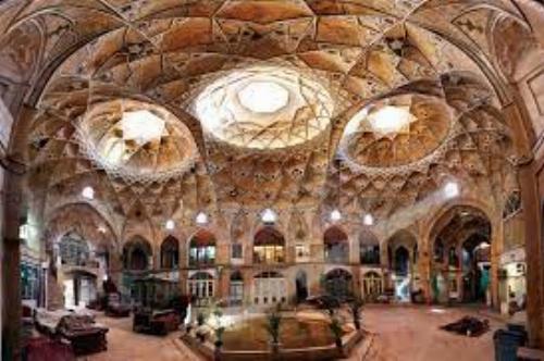 تیمچه بازار بزرگ قم بزرگترین سقف ضربی ایران