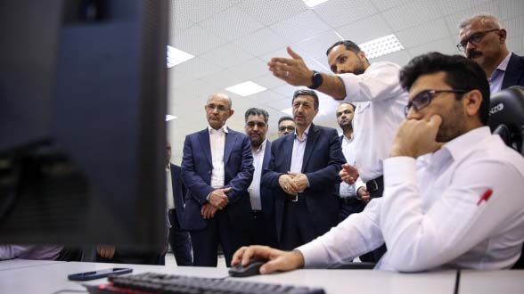 بازدید رییس ستاد اجرایی از پالایشگاه استحصال اِتان پارسیان