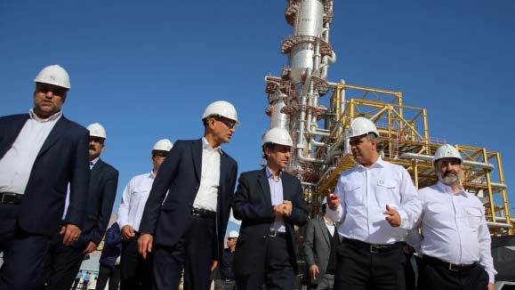 بازدید رییس ستاد اجرایی از پالایشگاه استحصال اِتان پارسیان