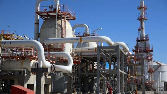 بازدید رییس ستاد اجرایی از پالایشگاه استحصال اِتان پارسیان