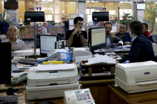 تصمیم بانک مرکزی برای صف‌ شکنی وام خرد