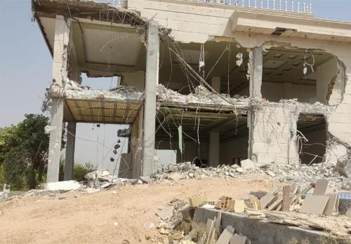 قلع و قمع ساخت و ساز غیر مجاز در اراضی کشاورزی 