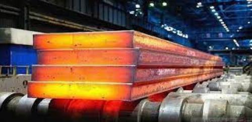 افزایش نرخ ارز، بازار فولاد را تکان داد