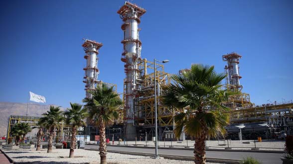 بازدید رییس ستاد اجرایی از پالایشگاه استحصال اِتان پارسیان