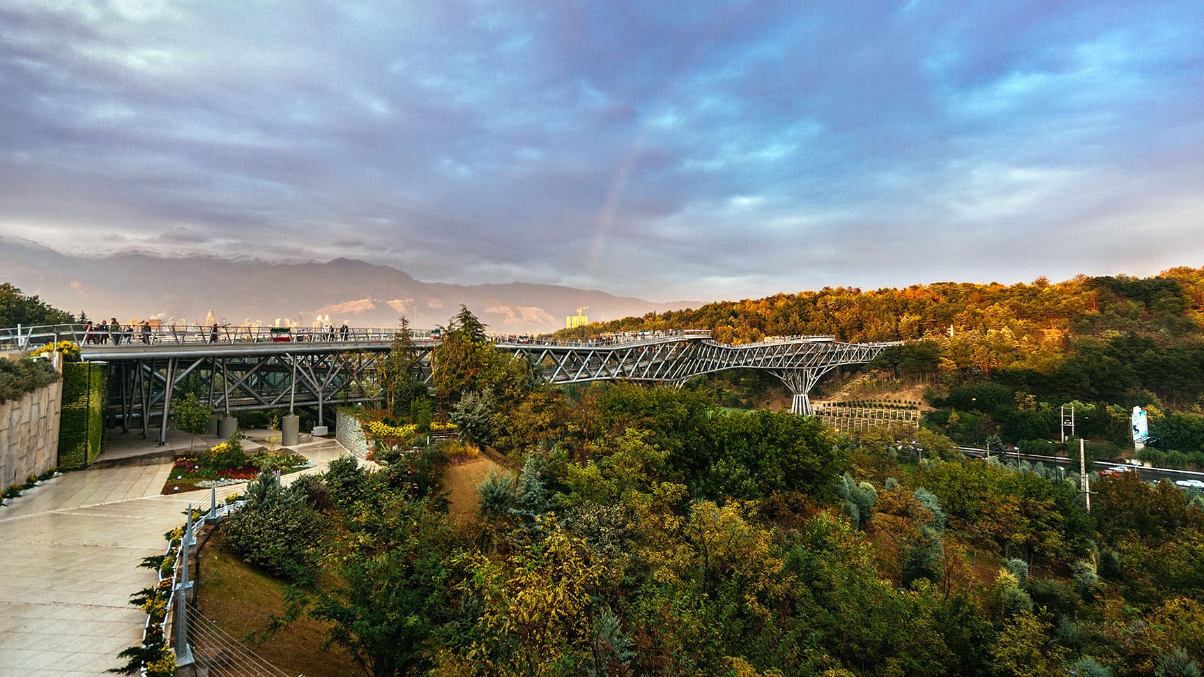 پل پیاده طبیعت + تصاویر