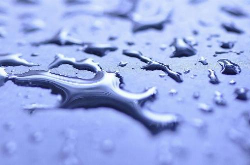 ایران نخستین تولیدکننده رنگ های ساختمانی “فوق آب‌گریز” در آسیا