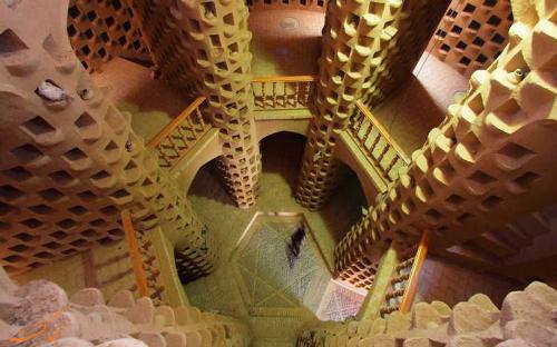 «کبوتر خانه میبد» شاهکاری مفید در معماری ایران