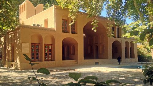 ویدیو/ باغ جهانی پهلوان پور، مهریز، استان یزد 