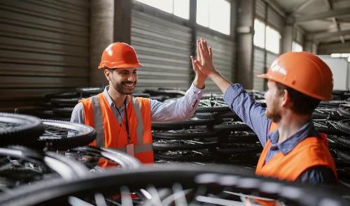 سلامت روان و رفاه کارگران در صنعت ساخت وساز