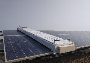 ویدیو/ تمیز کردن پنل های خورشیدی بوسیله ربات هوشمند