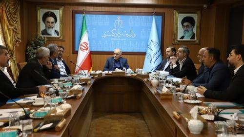 اجازه رد و بدل شدن ثمن معامله در بنگاه های معاملات ملکی وجود ندارد