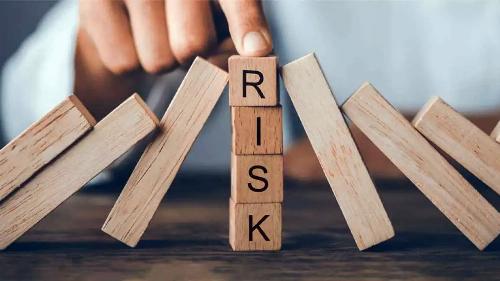  سه دیدگاه در شناسایی ریسک ها در منابع انسانی