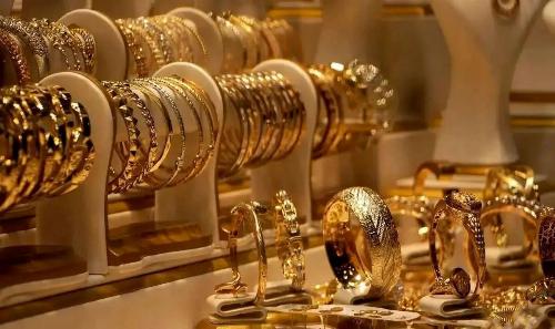  بازار طلا سرخ پوش شد + جدول 