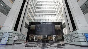 چالش بورس در برابر نوسان طلا، ارز و رشد نرخ بهره